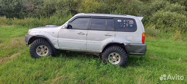 Hyundai Terracan 2.5 AT, 2002, 350 000 км