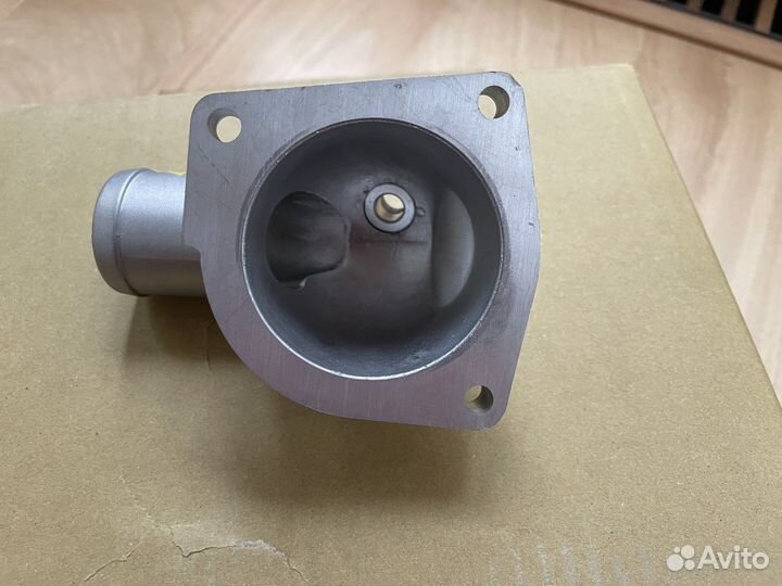 Крышка термостата STM для Lancer Evolution