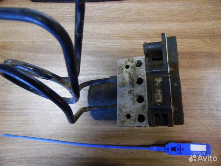 Блок abs Mazda Cx-7