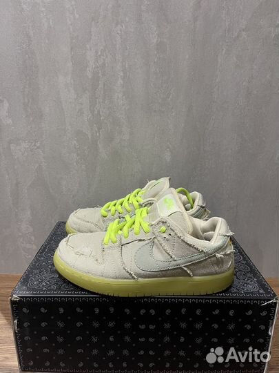 Кроссовки Nike