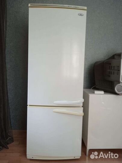 Холодильник бу
