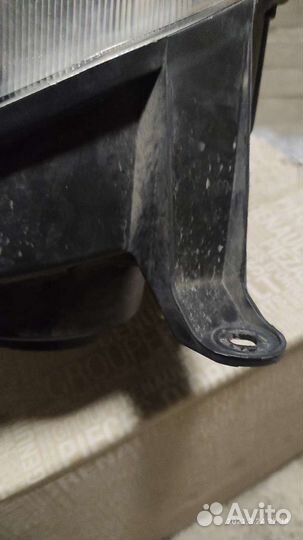 Фара правая передняя Рено Дастер