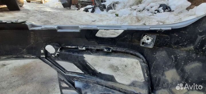 Бампер передний Volkswagen Tiguan 2 R-Line