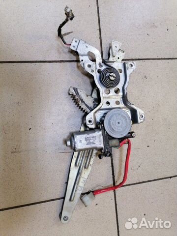 Стеклоподъемник задний правый Mitsubishi Pajero