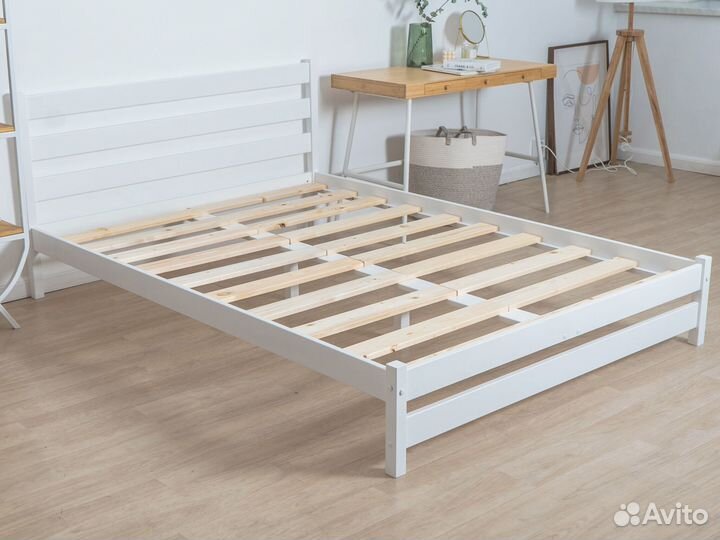 Кровать двуспальная