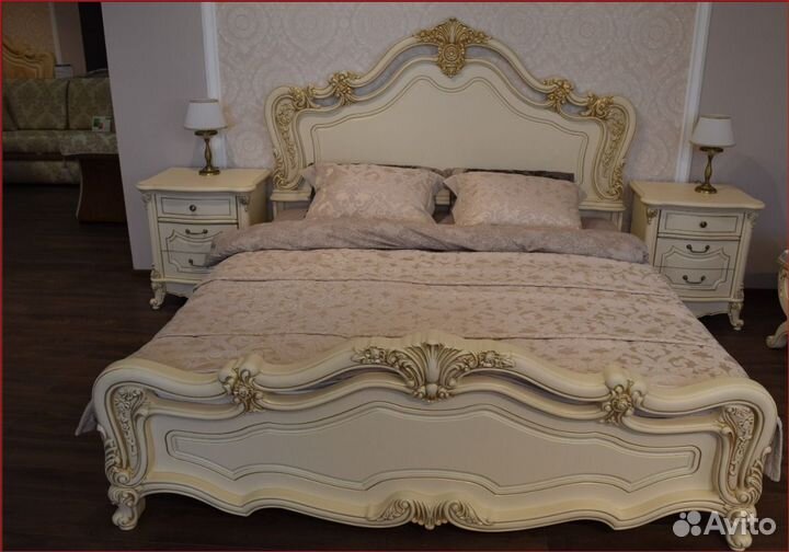 Спальный гарнитур