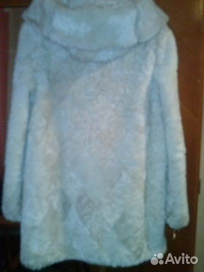 Красивая шубка мутон