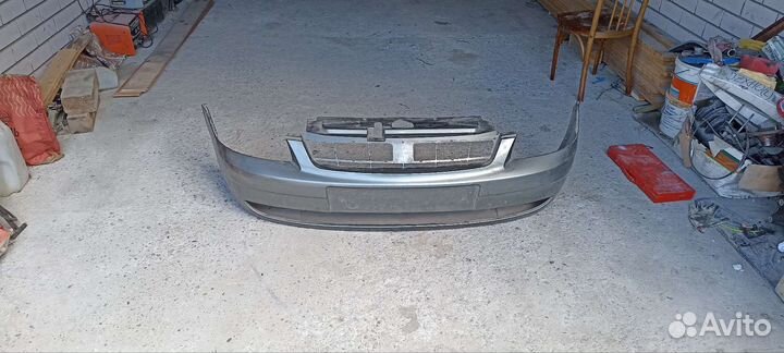Бампер передний priora 1