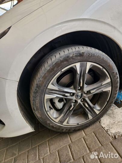 Continental ContiPremiumContact 6 235/45 R18 Y