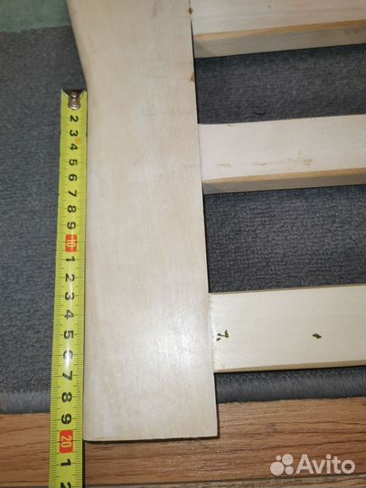 Задняя спинка кровати