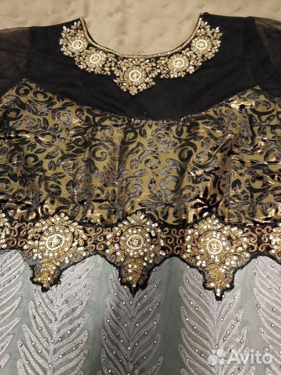 Платье женское