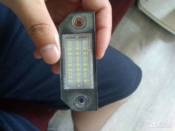 Продам подсветку номера форд фокус