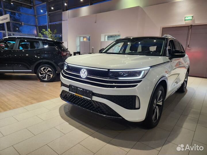 Volkswagen Tavendor 2.0 AMT, 2024