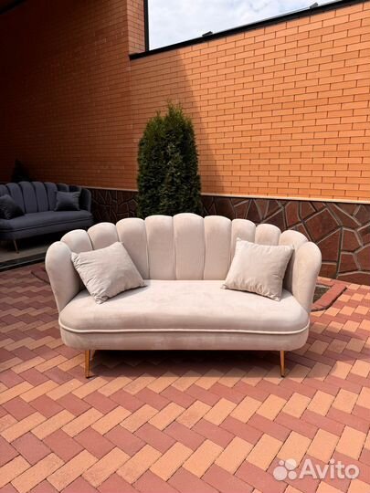 Банкетка и диван