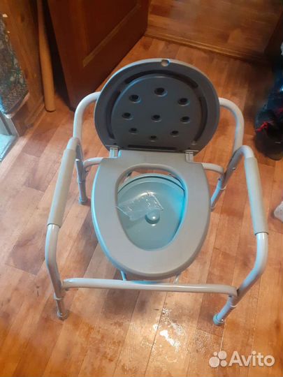 Кресло-туалет санитарное для инвалидов