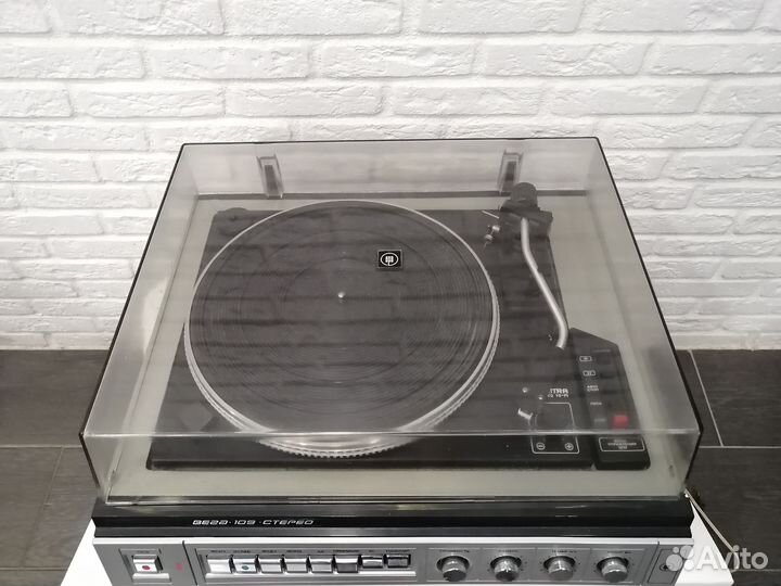 Проигрыватель винила вега 109