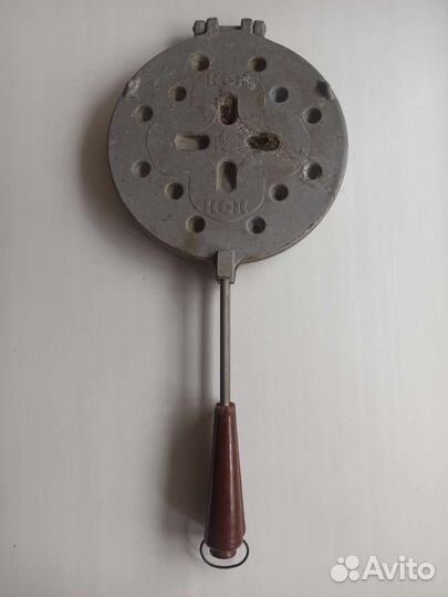 Вафельница орешница СССР