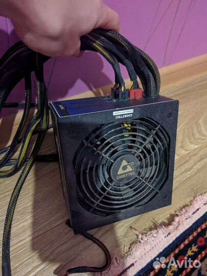 Блок питания Chieftec nitro 85+ Series 750W