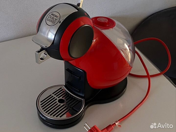 Кофемашина капсульная Nescafe Dolce Gusto Melody 3