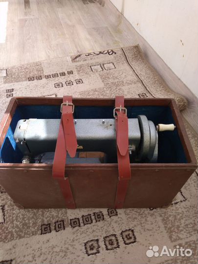 Швейная машинка