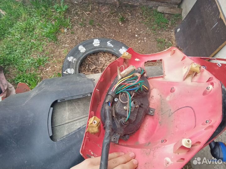 Продаю скутер на разбор 50 кубов