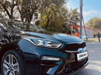 Kia Cerato 2.0 AT, 2019, 67 000 км, с пробегом, цена 2 100 000 руб.