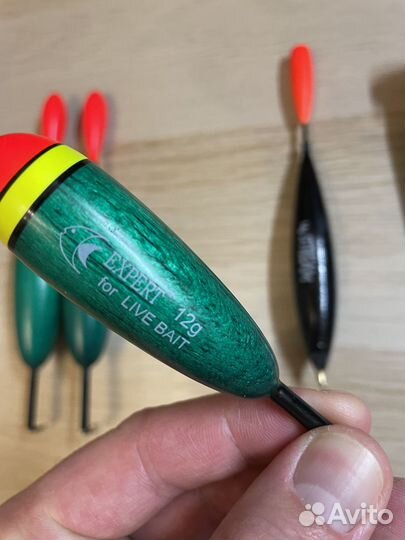 Набор поплавков для ловли на живца
