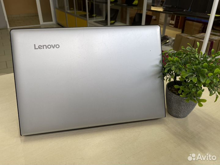 Бюджетный/Игровой Lenovo/Core i3/8GB/920MX/SSD