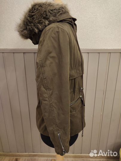 Парка женская зимняя Bershka р-р S