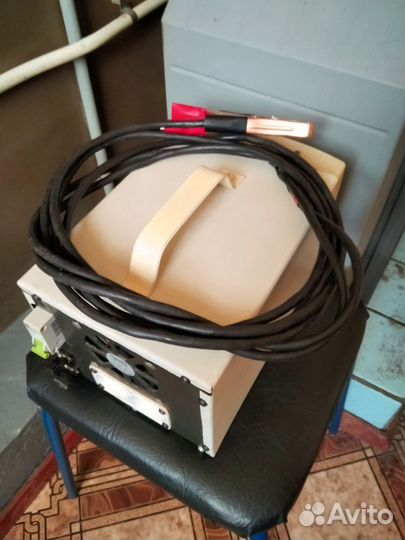 Преобразователь напряжения 12 220 мощный