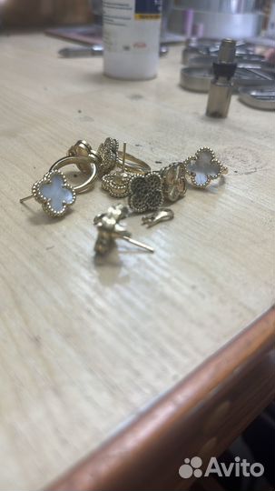 Ван Клиф золото