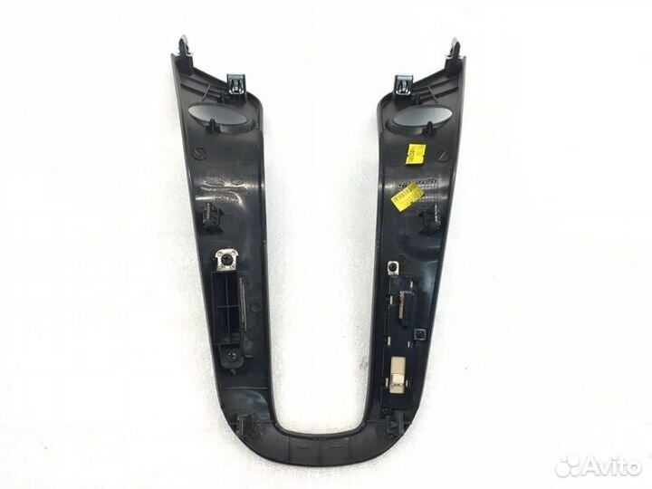 Накладка селектора АКПП Chevrolet Cruze седан 1.6