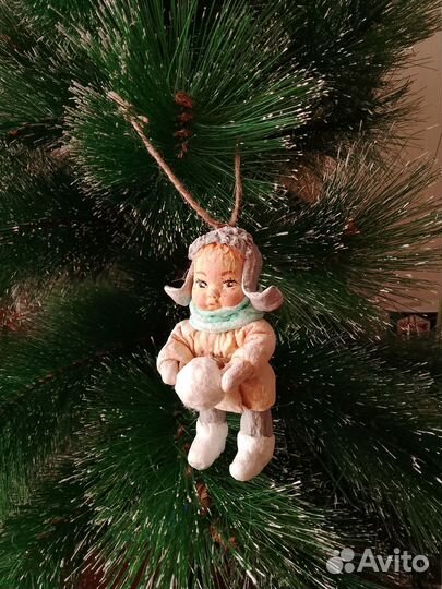 Ватная игрушка Мальчик со снежком