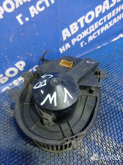 Моторчик печки Volkswagen Passat B5 седан 2003