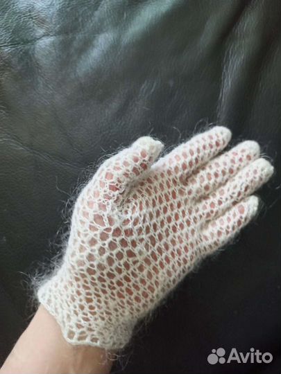 Перчатки ажурные вязаные