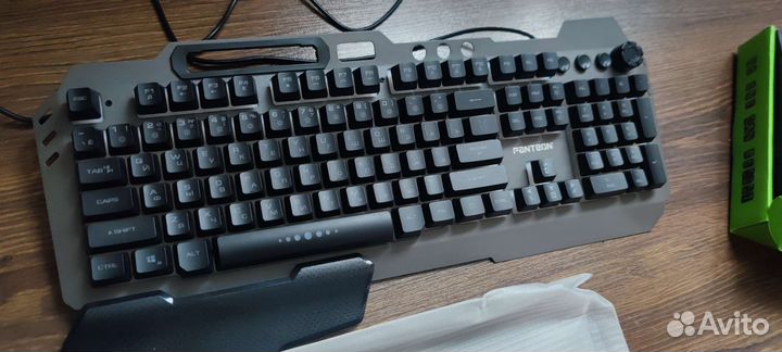 Механическая клавиатура