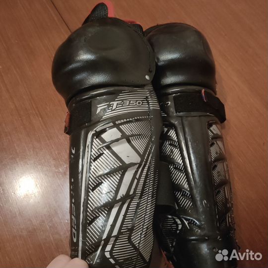 Наколенники