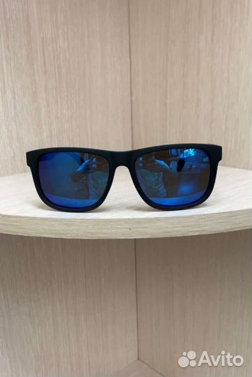 Солнцезащитные очки polaroid