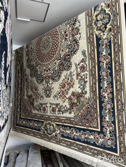 Иранский ковер