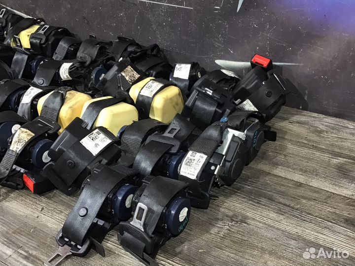 Ремни безопасности задние Volkswagen Polo