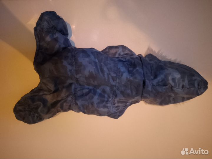 Комбинезон на маленькую собачку