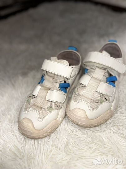 Кроссовки jomoto 34 размер