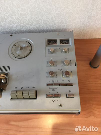 Эльфа 201-3 стерео со своим усилителем