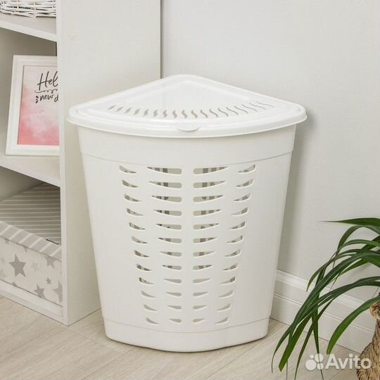 Корзина для белья угловая с крышкой, 45л