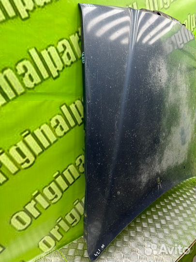 Капот Mercedes-Benz W124 M102 2.3 1991