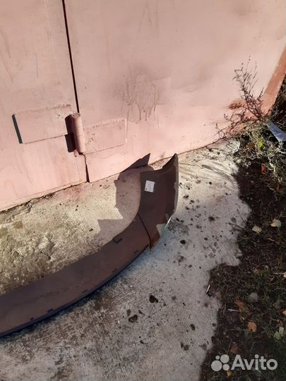 Бампер низ на форд мондео 3