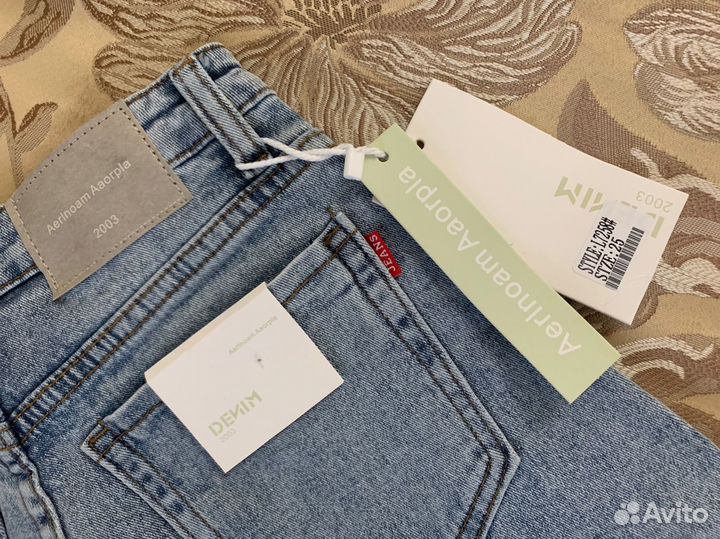 В наличии шорты denim