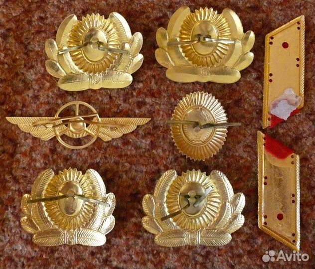 Кокарды мвд СССР
