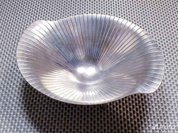 Мельхиоровая конфетница 