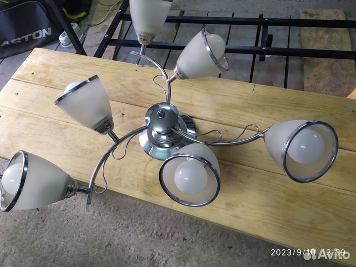 Люстра потолочная подвесная бу